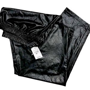 Black Faux leather leggings